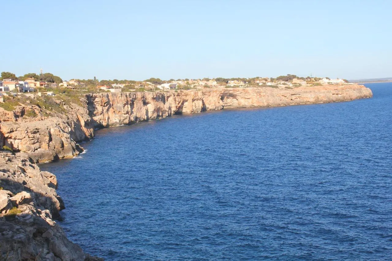 Aina Villa Cala Pi  0*, Cala Pi (Mallorca) İspanya